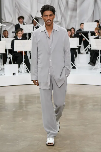 Look 36